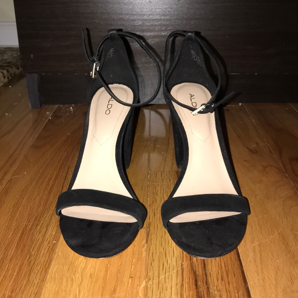 Also block strap heel